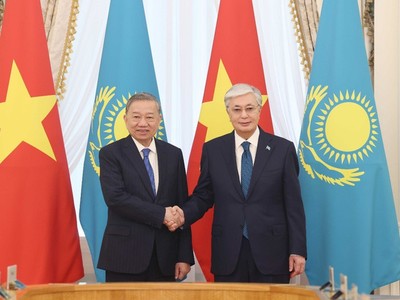 Nâng cấp quan hệ Việt Nam - Kazakhstan lên Đối tác chiến lược