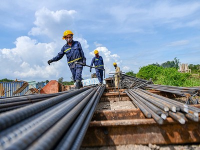 Việc chậm phân bổ chi tiết vốn kế hoạch năm 2025 cũng đã ảnh hưởng đến tiến độ giải ngân vốn đầu tư công