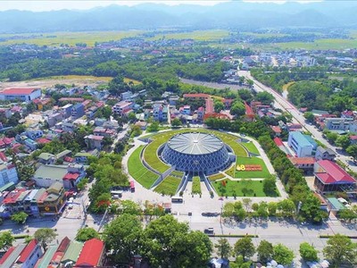 Điện Biên sở hữu nền tảng vững chắc để phát triển du lịch. Trong ảnh: Một góc TP. Điện Biên Phủ