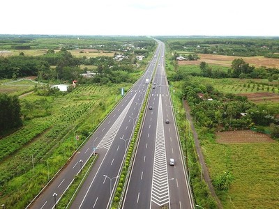Triển khai đầu tư xây dựng 124,13 km đường cao tốc Gia Nghĩa - Chơn Thành