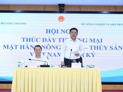 Bộ trưởng Công thương Nguyễn Hồng Diên nói, các Bộ ngành sớm gỡ rào cản kỹ thuật, mở cửa thị trường để nông sản Mỹ vào Việt Nam.