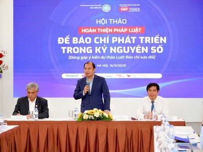 Ông Lê Hải Bình, Thứ trưởng Thường trực Bộ Văn hóa, Thể thao và Du lịch chủ trì Hội thảo.