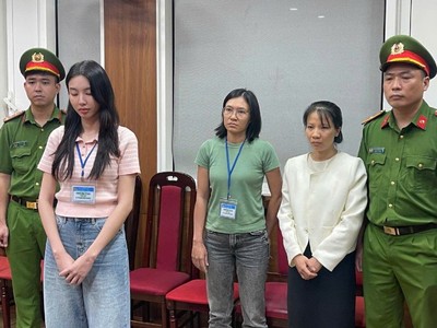 Nguyễn Thúc Thùy Tiên và 2 đối tượng liên quan vụ kẹo rau củ Kera bị khởi tố, bắt tạm giam.