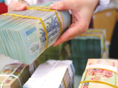 Dự thảo Luật Ngân sách nhà nước (sửa đổi) nâng mức trần nợ vay cho các địa phương lên 80 - 120% số dự toán thu ngân sách địa phương được hưởng theo phân cấp. Ảnh: Minh Dũng