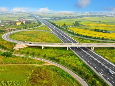 Cao tốc Hà Nội - Hải Phòng. Ảnh: VIDIFI