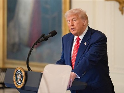 Tổng thống Mỹ Donald Trump phát biểu tại Nhà Trắng ngày 8/5/2025. Ảnh: THX/TTXVN