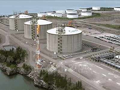 Chú thích ảnh Cảng khí tự nhiên hoá lỏng thuộc Tập đoàn dầu mỏ Repsol and Irving Oil Ltd. ở thành phố cảng Saint John, tỉnh New Brunswick, Canada. (Ảnh: CBC/TTXVN)