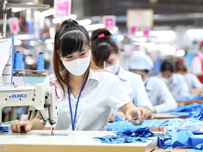 Tin tức về thuế quan sẽ tiếp tục đóng vai trò quan trọng trong việc xác định xu hướng của ngành sản xuất Việt Nam