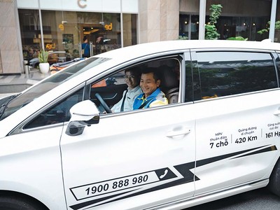 Ô tô điện đang trở thành xu hướng tất yếu trong ngành vận tải, đặc biệt ở nhóm xe dịch vụ