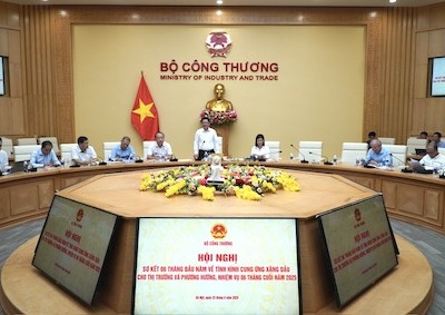 Chuẩn bị kịch bản cung ứng xăng dầu 6 tháng cuối năm