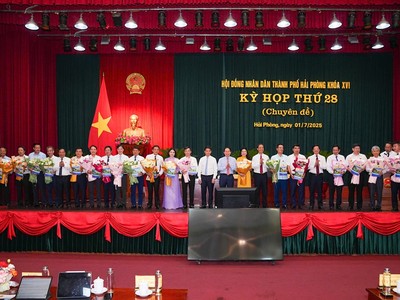HĐND TP. Hải Phòng kiện toàn bộ máy chính quyền, thông qua một số nghị quyết quan trọng