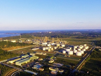 UBND tỉnh Quảng Ngãi quyết định cho Công ty cổ phần Lọc hoá dầu Bình Sơn thuê gần 38 ha để thực hiện Dự án nâng cấp, mở rộng Nhà máy Lọc dầu Dung Quất.