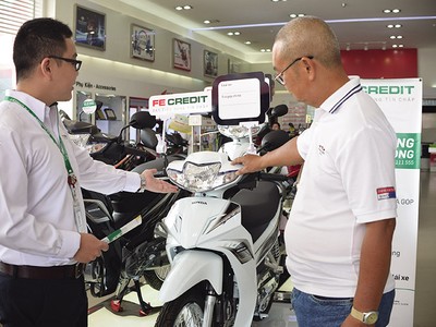 "Gà đẻ trứng vàng" một thời vẫn bộc lộ điểm yếu về vốn, thanh khoản