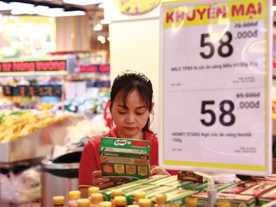Các chương trình khuyến mại đã thúc đẩy tiêu dùng của người dân