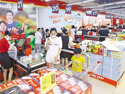 Kích cầu tiêu dùng để duy trì đà phục hồi kinh tế