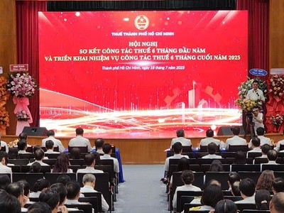 Toàn cảnh Hội nghị.
