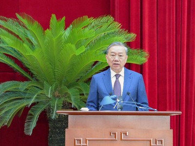 Tổng Bí thư Tô Lâm chủ trì và phát biểu khai mạc Hội nghị.