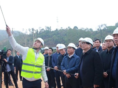 Thủ tướng Chính phủ Phạm Minh Chính, Trưởng Ban chỉ đạo kiểm tra tiến độ Dự án cao tốc Đồng Đăng - Trà Lĩnh hồi tháng 2/2025.