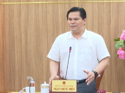 Ông Trần Phước Hiền, Phó chủ tịch UBND tỉnh Quảng Ngãi chỉ đạo việc gia hạn đối với các dự án có vốn ngoài ngân sách được cho thuê đất.