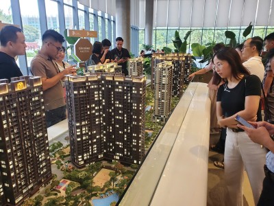 Loạt doanh nghiệp bất động sản “tái xuất”