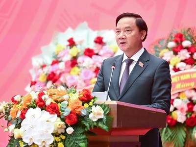 Phó chủ tịch Quốc hội Nguyễn Khắc Định phát biểu bế mạc Diễn đàn - Ảnh PT.