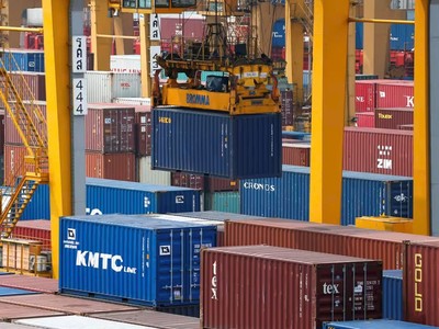 Việt Nam nhập siêu từ Thái Lan 2,62 tỷ USD, tăng xấp xỉ 22% so với cùng kỳ.