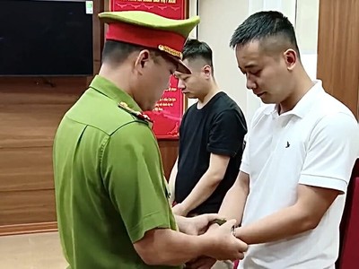 Quang Linh Vlogs bị bắt