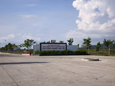 Lối vào Khu công nghiệp Hòa Hội hiện được kết nối với đường ĐT 638.