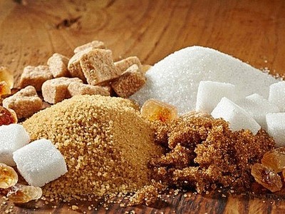 Bộ Công thương sẽ tiến hành phân giao hạn ngạch nhập khẩu 133.000 tấn đường thông qua đấu giá cho các thương nhân.