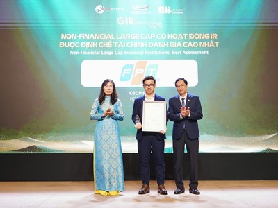 FPT được vinh danh Top 3 Doanh nghiệp nhóm vốn hóa lớn lĩnh vực phi tài chính có hoạt động IR được Định chế tài chính đánh giá cao nhất
