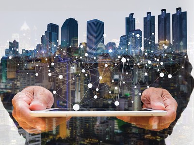 Thị trường Việt Nam, với hơn 80% dân số dùng smartphone rất thuận lợi cho việc triển khai bảo hiểm số