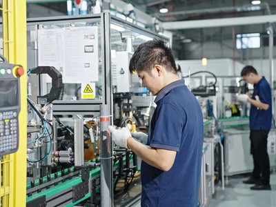 Nhà máy Keystone Electrical Việt Nam sản xuất các loại dụng cụ điện cầm tay và linh kiện kim loại tại KCN Liên Hà Thái (Khu kinh tế Thái Bình).
