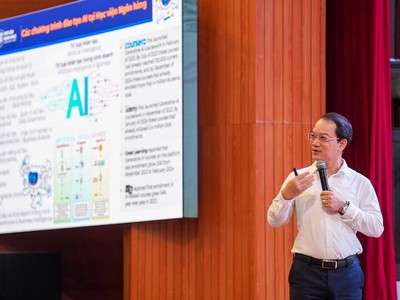 TS. Phan Thanh Đức - Giảng viên cao cấp, Trưởng khoa Công nghệ thông tin và Kinh tế số, Học viện Ngân hàng