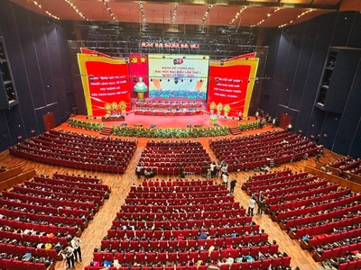 Khai mạc Đại hội đại biểu Đảng bộ Chính phủ lần thứ nhất 