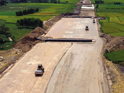 Ba tháng cuối năm là chặng đua nước rút để hoàn thành kế hoạch giải ngân đầu tư công