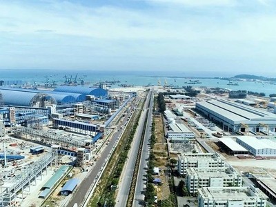 Quảng Ngãi: Tìm nhà thầu mở rộng hạ tầng giao thông Khu kinh tế Dung Quất