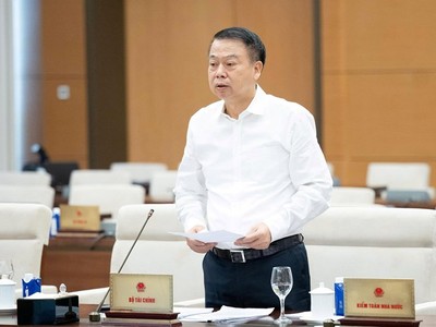 Thứ trưởng Bộ Tài chính Nguyễn Đức Chi
