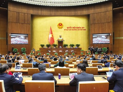 Lần đầu tiên trong hoạt động của mình, Quốc hội tổ chức nhiều kỳ họp bất thường để đáp ứng yêu cầu bức thiết từ cuộc sống
