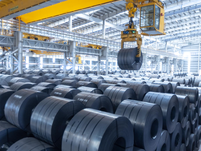 Sản phẩm bị điều tra là thép cán nóng khổ rộng lớn hơn 1.880 mm và nhỏ hơn hoặc bằng 2.300 mm có xuất xứ Trung Quốc. 