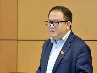 Đại biểu Phạm Trọng Nghĩa. 