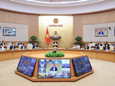 Thủ tướng chủ trì phiên họp Chính phủ tháng 10/2025 trực tuyến với các địa phương - Ảnh: VGP.