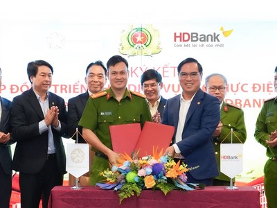 HDBank và Trung tâm Nghiên cứu, Ứng dụng Dữ liệu Dân cư và Căn cước công dân (Trung tâm RAR) – Bộ Công an đã ký kết thỏa thuận hợp tác chiến lược