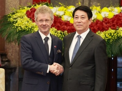 Chủ tịch nước Lương Cường đã đón Chủ tịch Thượng viện Quốc hội Cộng hòa Séc Milos Vystrcil tại Phủ Chủ tịch.