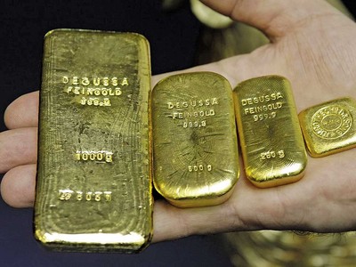 Bóc gỡ đường dây buôn lậu vàng xuyên biên giới 