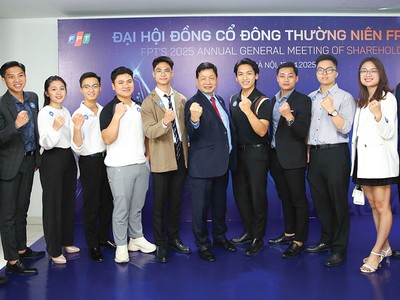 Trưởng thành qua những biến động của thị trường chứng khoán, nhiều nhà đầu tư thuộc thế hệ Gen Z tích cực tham gia đại hội cổ đông để tìm hiểu sâu về nội tại doanh nghiệp