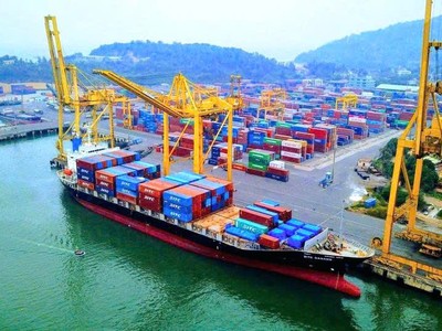 TP.HCM là địa phương có kim ngạch xuất nhập khẩu trên 150 tỷ USD sau 10 tháng năm 2025. 