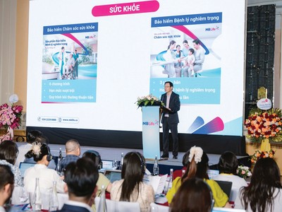 Nhiều doanh nghiệp bảo hiểm đẩy mạnh cung cấp các sản phẩm, dịch vụ hỗ trợ y tế, chăm sóc sức khỏe 