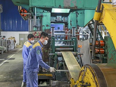 Chính phủ đã xác định các giải pháp về phát triển khoa học, công nghệ để đổi mới mô hình tăng trưởng. Ảnh: Đức Thanh 