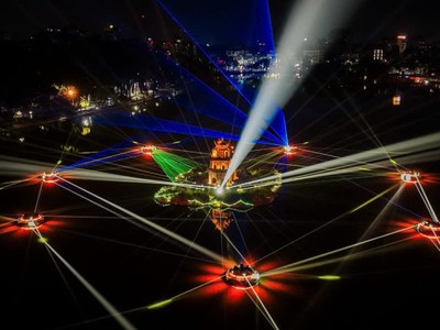 Không gian chiếu sáng nghệ thuật Hồ Gươm - Tháp Rùa trong dịp chào năm mới 2026. Ảnh: Sở Văn hóa và Thể thao cung cấp.