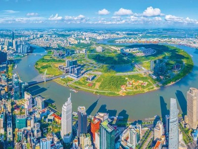 Loạt dự án hạ tầng chiến lược, thúc đẩy liên kết vùng và mở rộng không gian đô thị sẽ được TP.HCM triển khai từ năm 2026. Ảnh: Đông Giang